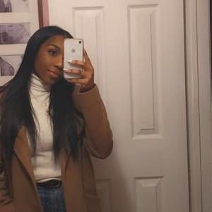 Meet your Posher, Sarah